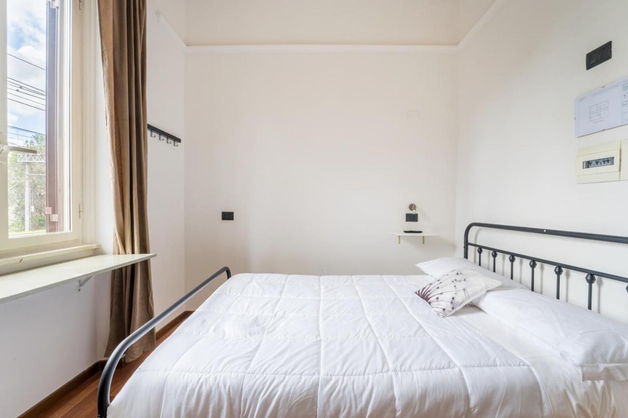 Rooms Piramide Roma Eksteriør bilde