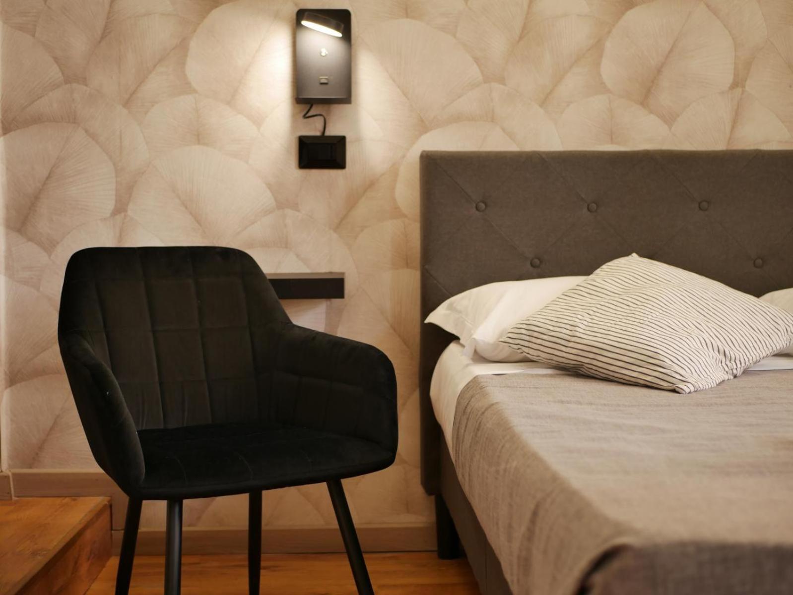Rooms Piramide Roma Eksteriør bilde